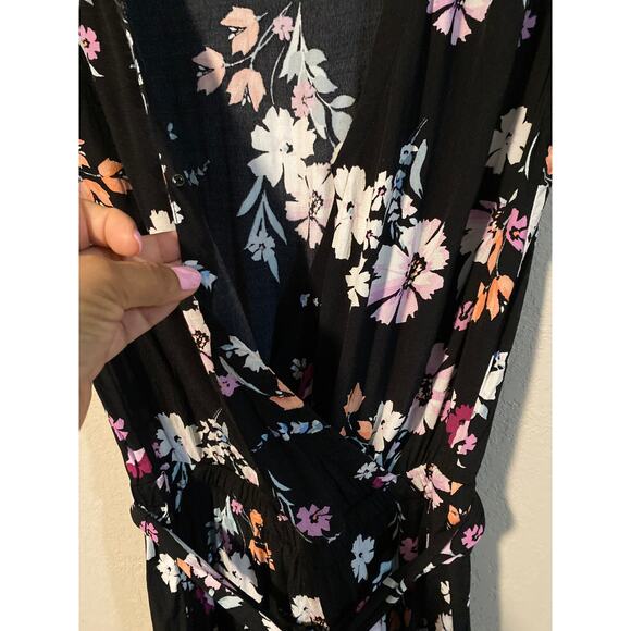 Loft Floral Ruffle Romper Size Small - Picture 7 of 9